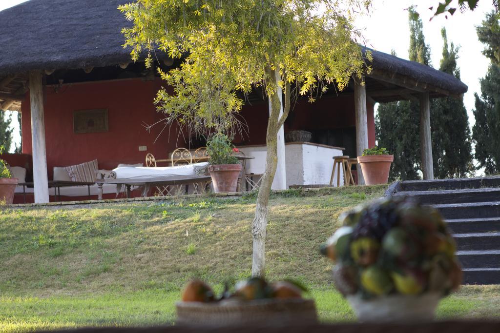 Hacienda La Indiana Hotel Лос Паласиос и Вияфранка Екстериор снимка